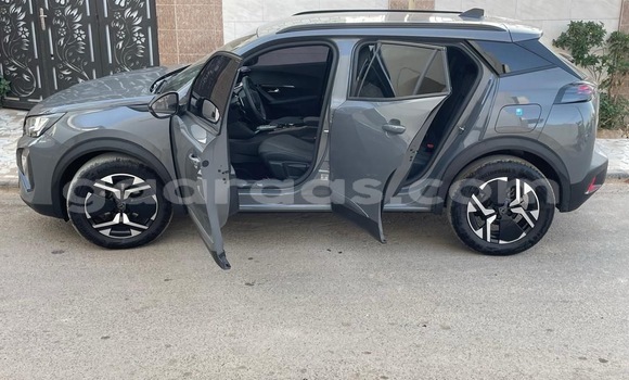 Acheter Occasion Voiture Peugeot 2008 Gris à Dakar, Dakar Acheter Occasion Voiture Peugeot 2008 Gris à Dakar, Dakar