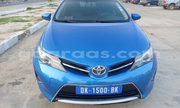 Buy Used Toyota Auris Blue Car in Dakar in Dakar Buy Used Toyota Auris Blue Car in Dakar in Dakar