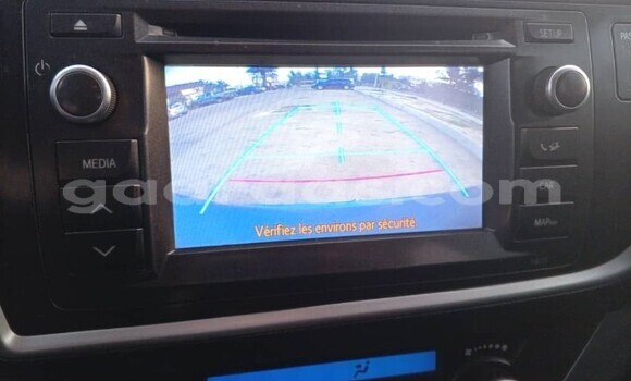 Buy Used Toyota Auris Blue Car in Dakar in Dakar Buy Used Toyota Auris Blue Car in Dakar in Dakar