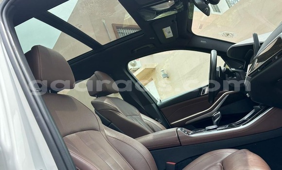 Acheter Occasion Voiture BMW X5 Blanc à Dakar, Dakar Acheter Occasion Voiture BMW X5 Blanc à Dakar, Dakar