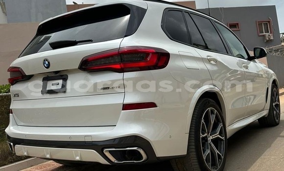 Acheter Occasion Voiture BMW X5 Blanc à Dakar, Dakar Acheter Occasion Voiture BMW X5 Blanc à Dakar, Dakar
