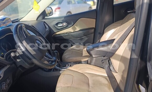 Acheter Occasion Voiture Jeep Cherokee Autre à Dakar, Dakar Acheter Occasion Voiture Jeep Cherokee Autre à Dakar, Dakar