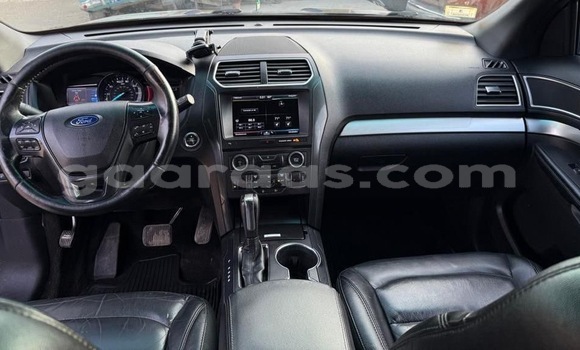 Buy Used Ford Explorer Blue Car in Dakar in Dakar Buy Used Ford Explorer Blue Car in Dakar in Dakar