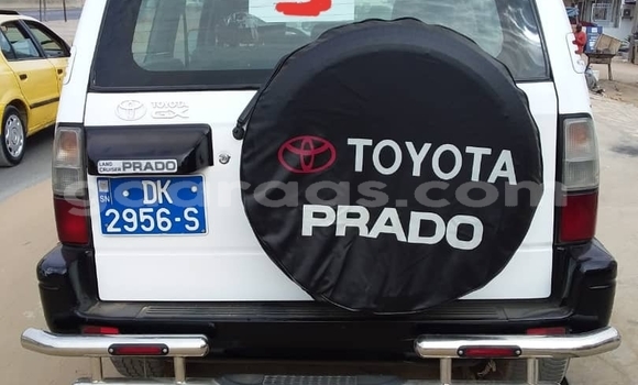 Dieundeu Occasion Toyota Prado White Auto in Dakar in Dakar Dieundeu Occasion Toyota Prado White Auto in Dakar in Dakar