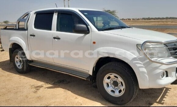 Acheter Occasion Voiture Toyota Hilux Blanc à Dakar, Dakar Acheter Occasion Voiture Toyota Hilux Blanc à Dakar, Dakar