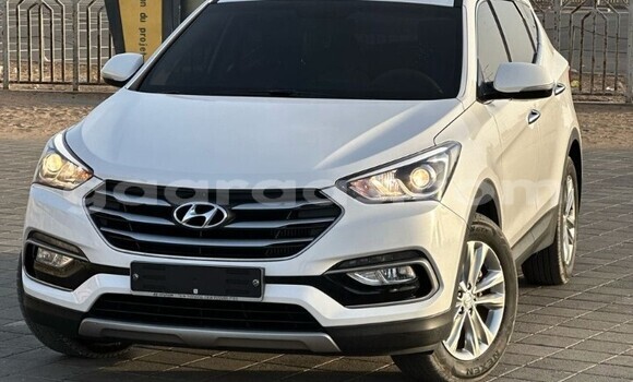 Buy Used Hyundai Santa Fe Blanc Car in Dakar in Dakar