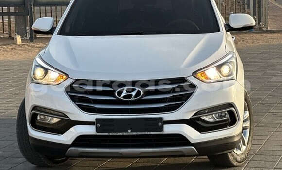 Buy Used Hyundai Santa Fe Blanc Car in Dakar in Dakar Buy Used Hyundai Santa Fe Blanc Car in Dakar in Dakar