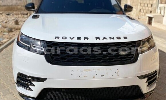 Dieundeu Occasion Land Rover Range Rover Velar White Auto in Dakar in Dakar Dieundeu Occasion Land Rover Range Rover Velar White Auto in Dakar in Dakar