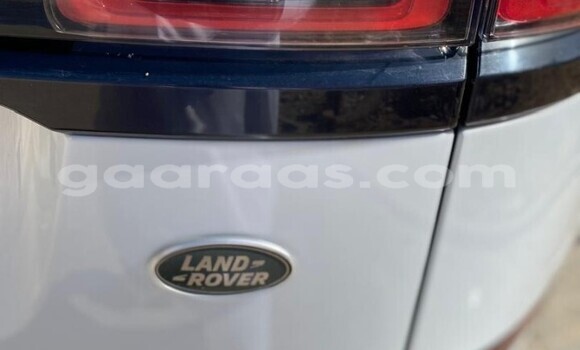 Dieundeu Occasion Land Rover Range Rover Velar White Auto in Dakar in Dakar Dieundeu Occasion Land Rover Range Rover Velar White Auto in Dakar in Dakar