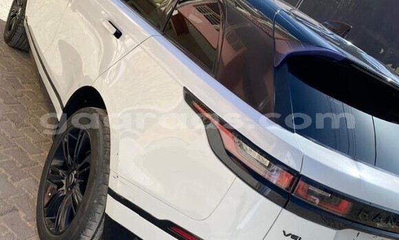 Dieundeu Occasion Land Rover Range Rover Velar White Auto in Dakar in Dakar Dieundeu Occasion Land Rover Range Rover Velar White Auto in Dakar in Dakar