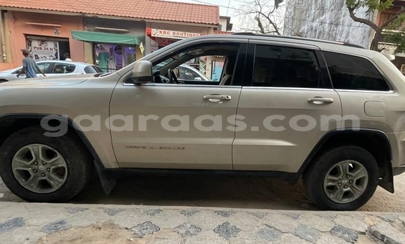 Dieundeu Occasion Jeep Grand Cherokee Beige Auto in Dakar in Dakar Dieundeu Occasion Jeep Grand Cherokee Beige Auto in Dakar in Dakar