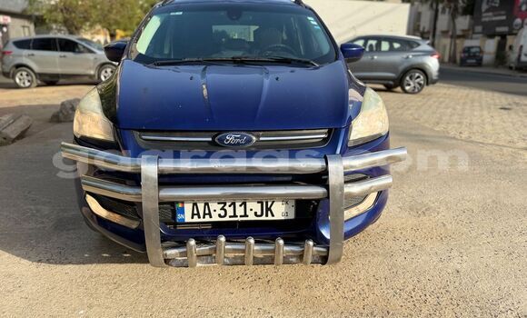 Buy Used Ford Escape Blue Car in Dakar in Dakar