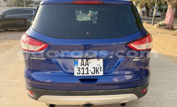 Acheter Occasion Voiture Ford Escape Bleu à Dakar, Dakar Acheter Occasion Voiture Ford Escape Bleu à Dakar, Dakar