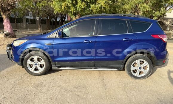 Acheter Occasion Voiture Ford Escape Bleu à Dakar, Dakar Acheter Occasion Voiture Ford Escape Bleu à Dakar, Dakar