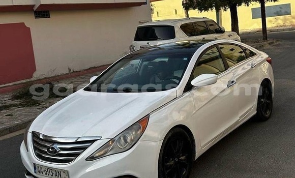 Acheter Occasion Voiture Hyundai Sonata Blanc à Dakar, Dakar