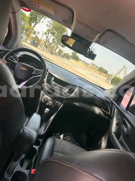 Big with watermark chevrolet tracker fatick fatick 31328