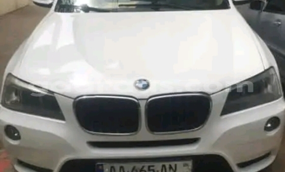 Dieundeu Occasion BMW X3 White Auto in Dakar in Dakar Dieundeu Occasion BMW X3 White Auto in Dakar in Dakar