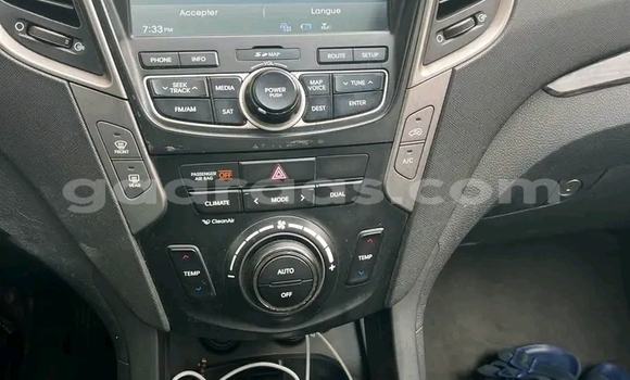 Dieundeu Occasion Hyundai Santa Fe Blanc Auto in Dakar in Dakar Dieundeu Occasion Hyundai Santa Fe Blanc Auto in Dakar in Dakar