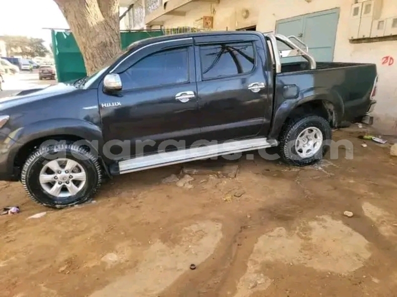 Big with watermark toyota hilux dakar dakar 31347