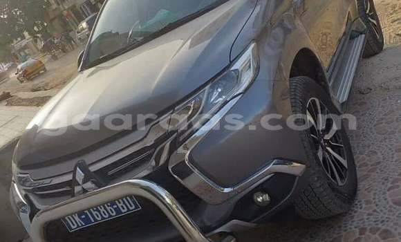 Buy New Mitsubishi Pajero Sport Silver Car in Dakar in Dakar Buy New Mitsubishi Pajero Sport Silver Car in Dakar in Dakar