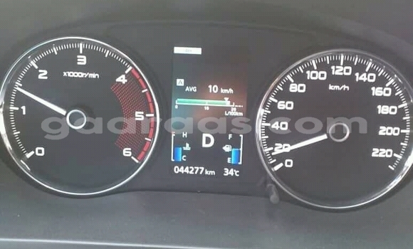 Buy New Mitsubishi Pajero Sport Silver Car in Dakar in Dakar Buy New Mitsubishi Pajero Sport Silver Car in Dakar in Dakar