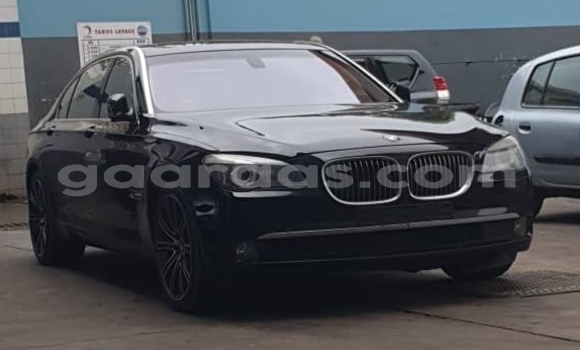 Buy Used BMW 700 Blue Car in Dakar in Dakar Buy Used BMW 700 Blue Car in Dakar in Dakar