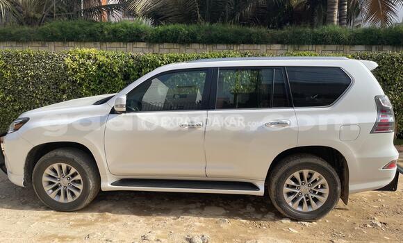 Acheter Occasion Voiture Lexus GX Blanc à Dakar, Dakar Acheter Occasion Voiture Lexus GX Blanc à Dakar, Dakar