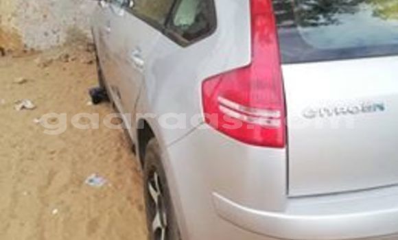 Dieundeu Occasion Citroen C4 Silver Auto in Dakar in Dakar Dieundeu Occasion Citroen C4 Silver Auto in Dakar in Dakar