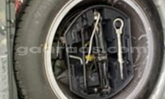 Dieundeu Occasion Peugeot 3008 Silver Auto in Dakar in Dakar Dieundeu Occasion Peugeot 3008 Silver Auto in Dakar in Dakar