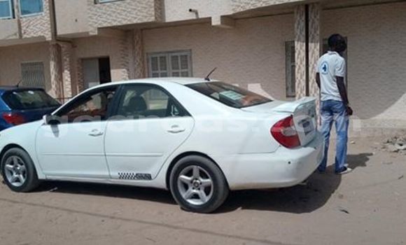 Dieundeu Occasion Toyota Camry White Auto in Dakar in Dakar Dieundeu Occasion Toyota Camry White Auto in Dakar in Dakar