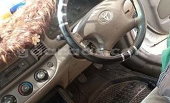 Dieundeu Occasion Toyota Camry White Auto in Dakar in Dakar Dieundeu Occasion Toyota Camry White Auto in Dakar in Dakar