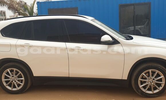Acheter Neuf Voiture BMW X1 Blanc à Dakar, Dakar Acheter Neuf Voiture BMW X1 Blanc à Dakar, Dakar