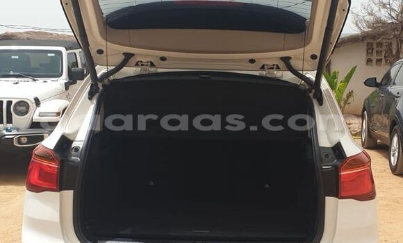 Acheter Neuf Voiture BMW X1 Blanc à Dakar, Dakar Acheter Neuf Voiture BMW X1 Blanc à Dakar, Dakar