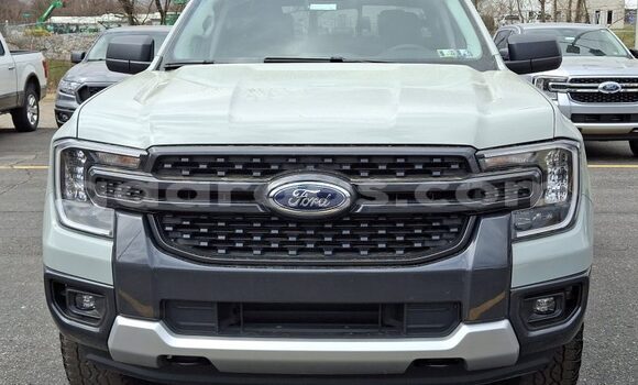 Dieundeu Occasion Ford Ranger White Auto in Dakar in Dakar Dieundeu Occasion Ford Ranger White Auto in Dakar in Dakar