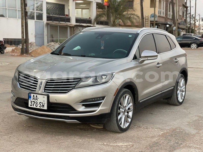 Big with watermark lincoln mkc dakar dakar 31667
