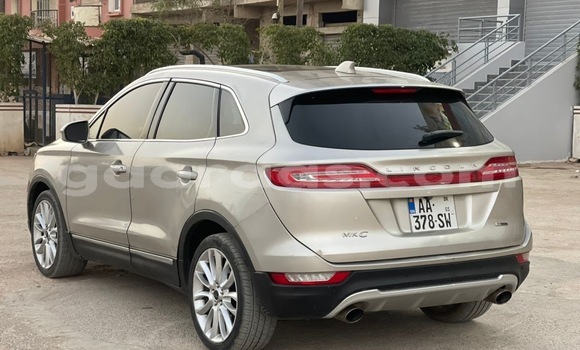 Acheter Occasion Voiture Lincoln MKC Beige à Dakar, Dakar Acheter Occasion Voiture Lincoln MKC Beige à Dakar, Dakar