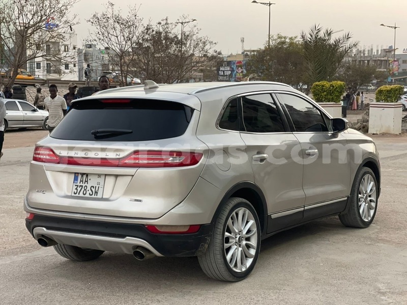 Big with watermark lincoln mkc dakar dakar 31667