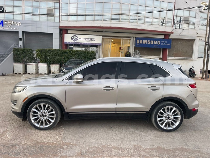 Big with watermark lincoln mkc dakar dakar 31667