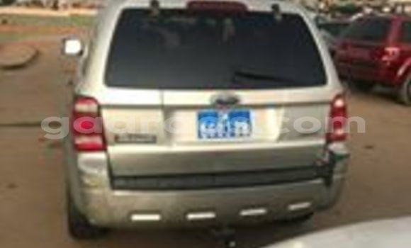 Acheter Occasion Voiture Ford Escape Gris à Dakar, Dakar Acheter Occasion Voiture Ford Escape Gris à Dakar, Dakar