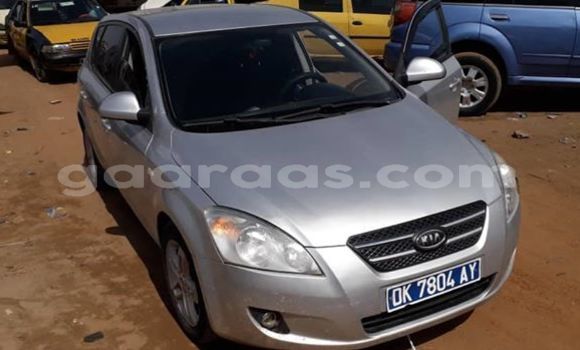 Dieundeu Occasion Kia Cee'd Silver Auto in Dakar in Dakar Dieundeu Occasion Kia Cee'd Silver Auto in Dakar in Dakar