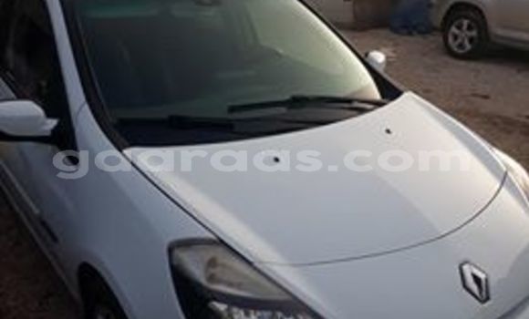 Dieundeu Occasion Renault Clio White Auto in Dakar in Dakar Dieundeu Occasion Renault Clio White Auto in Dakar in Dakar