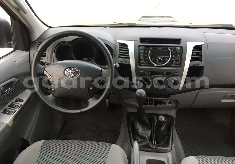 Big with watermark toyota hilux dakar dakar 31932