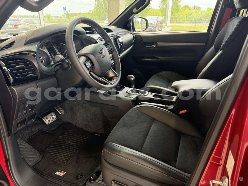 Big with watermark toyota hilux dakar dakar 31933