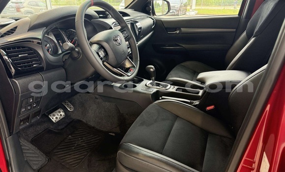 Acheter Neuf Voiture Toyota Hilux Rouge à Dakar, Dakar Acheter Neuf Voiture Toyota Hilux Rouge à Dakar, Dakar