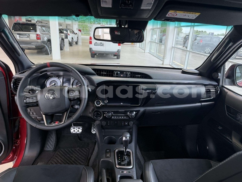 Big with watermark toyota hilux dakar dakar 31933