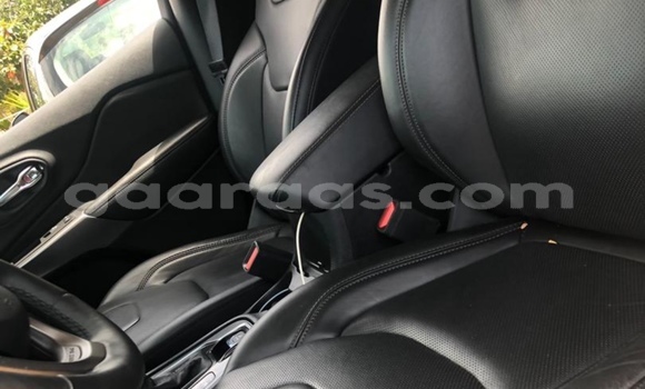 Buy Import Jeep Cherokee Other Car in Dakar in Dakar Buy Import Jeep Cherokee Other Car in Dakar in Dakar