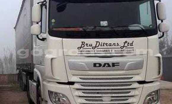 Dieundeu Imported DAF CF White 4x4 in Dakar in Dakar