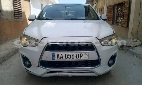 Dieundeu Occasion Mitsubishi RVR White Auto in Dakar in Dakar Dieundeu Occasion Mitsubishi RVR White Auto in Dakar in Dakar