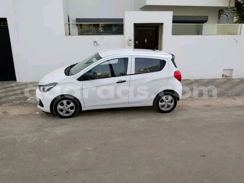 Big with watermark chevrolet spark dakar dakar 32057