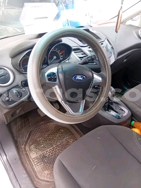 Big with watermark ford fiesta dakar dakar 32060